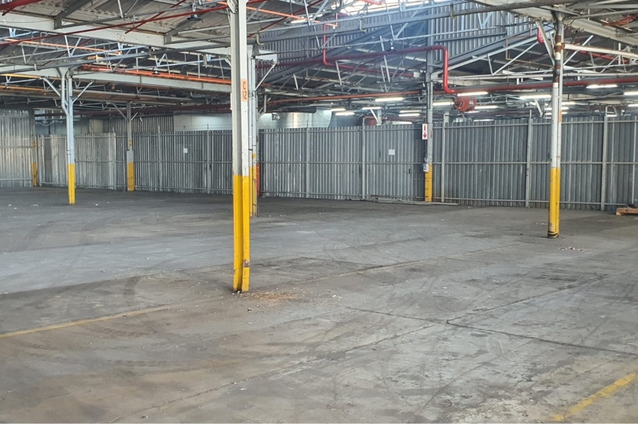 To Let commercial Property for Rent in Sidwell Eastern Cape